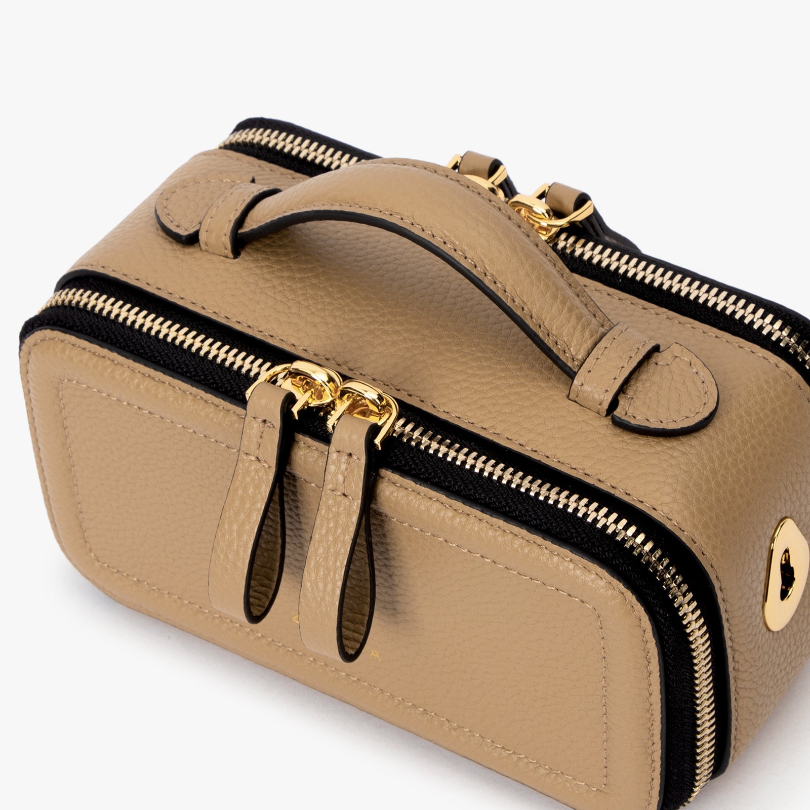 ChicCubeクロスボディバッグ (ミニ)