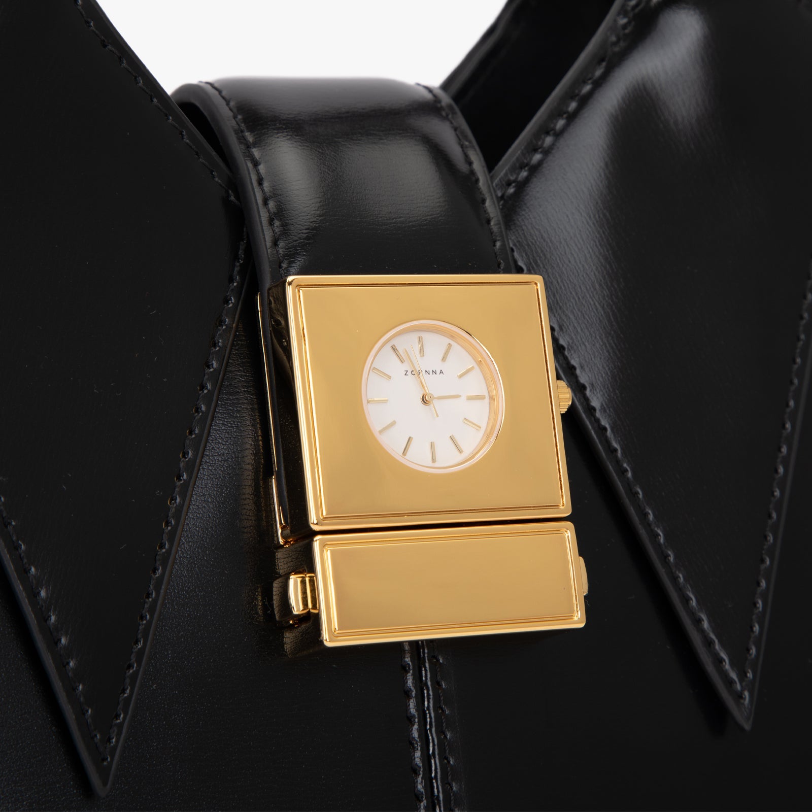 Jas draagtas met handvat