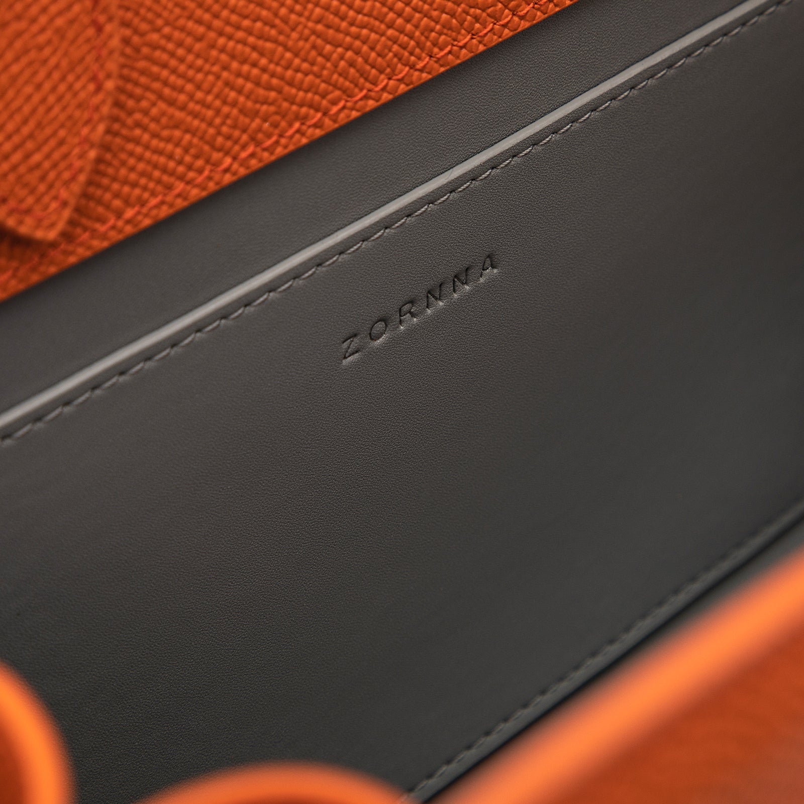 Mála Beag Struchtúrtha Oráiste