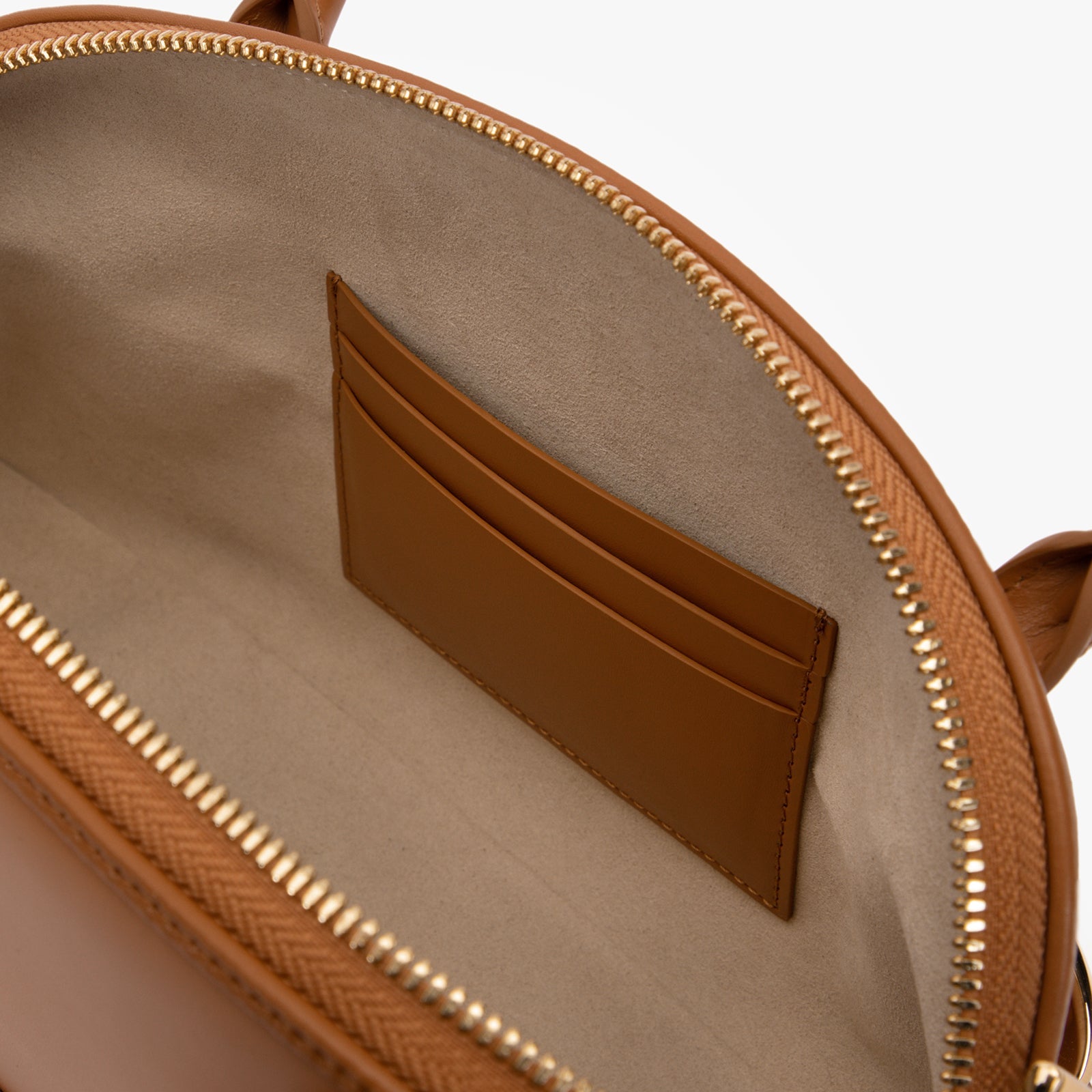 Axelväska i mockaläder