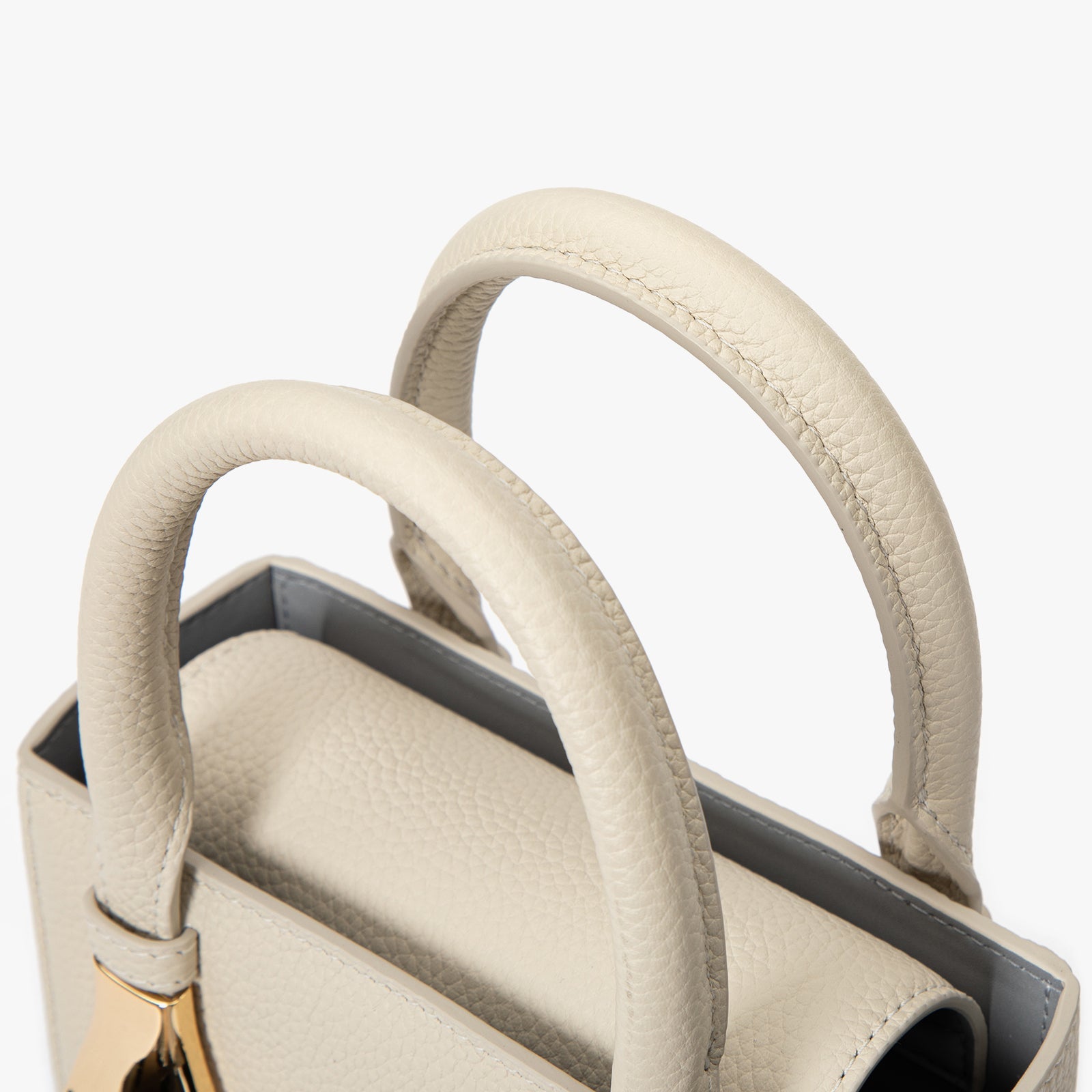 Роскошная кожаная сумка Aieda