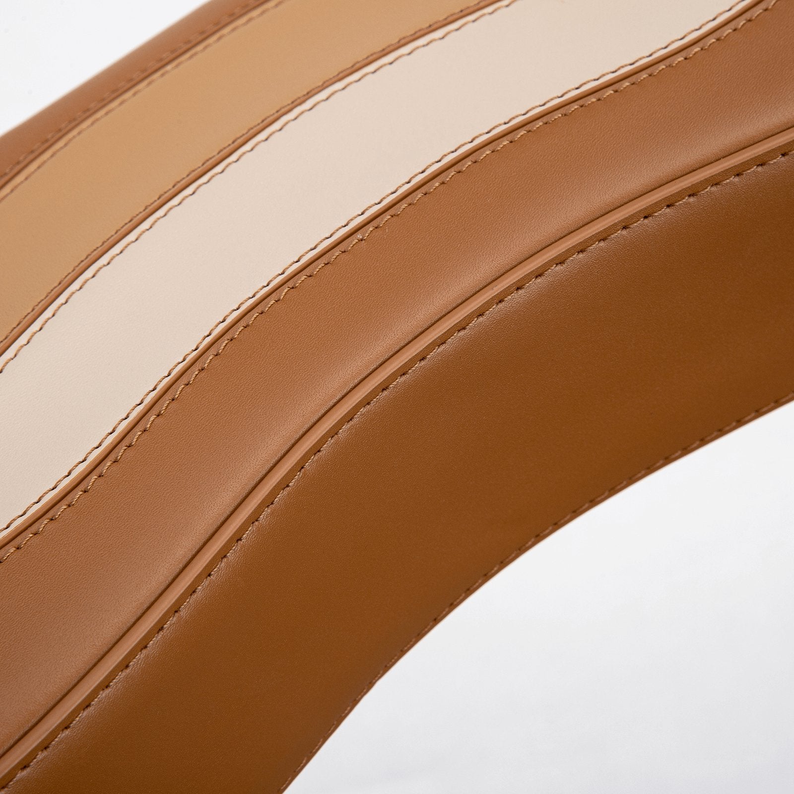 Riya Regnbågspåse.