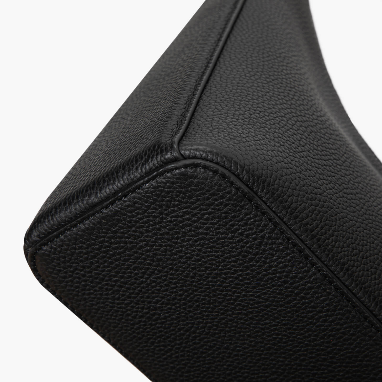 Bolsa Victoria em pele granulada